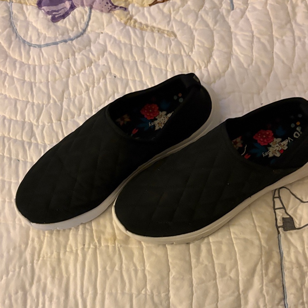 VERA BRADLEY Black Quilted Slip-On Sneakers size 9